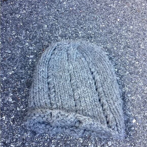 The North Face Women's Cable Beanie - Picture 2 of 4